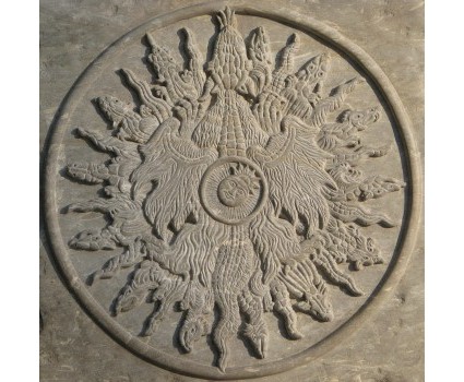 calendario lunare,riproduzione su pietra scura della Maiella di una stampa tedesca  del 500 